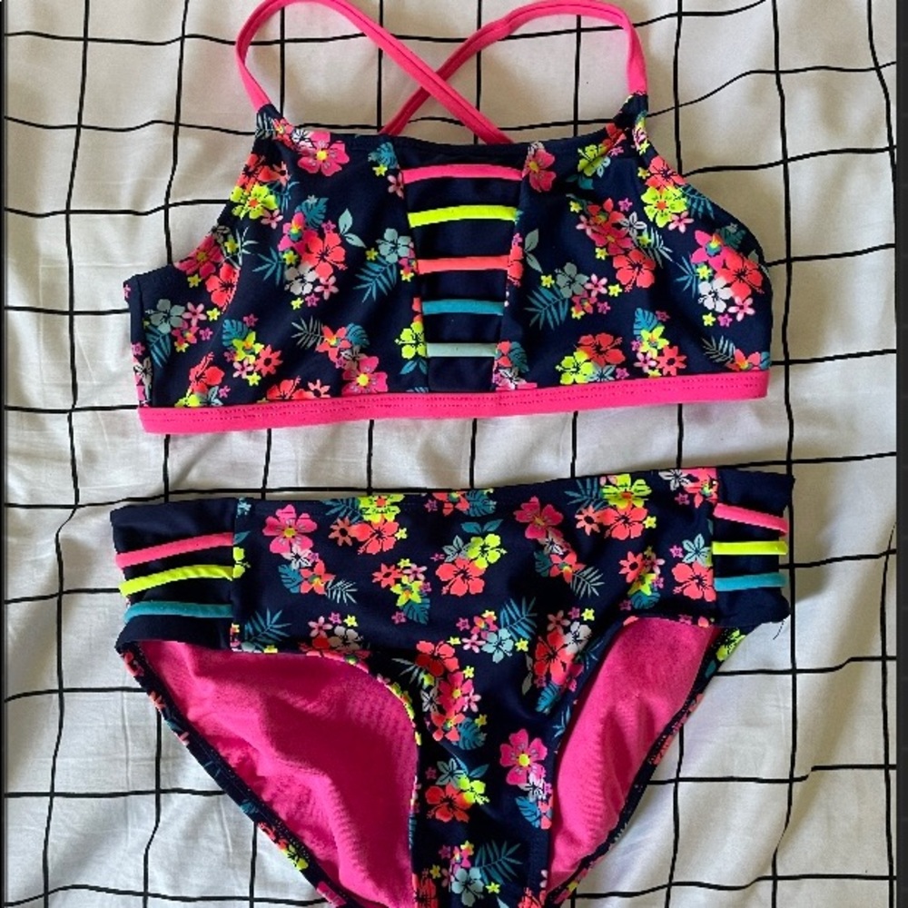 Justice multicolor bacini with flowers size 14 in kids